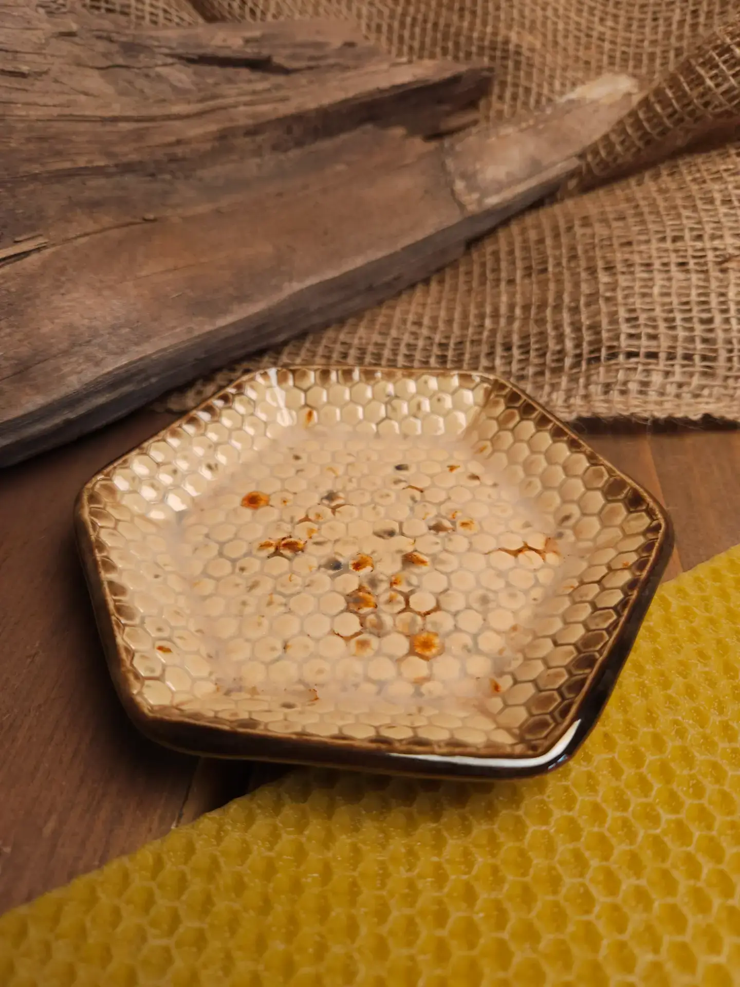 Talerzyk „Miodowe zwierciadło"